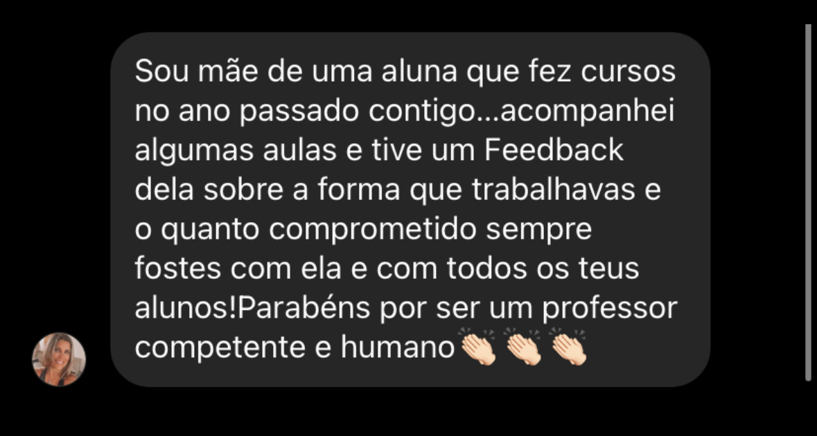 Mãe de aluna — feedback sobre o professor